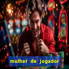 mulher de jogador de futebol nua