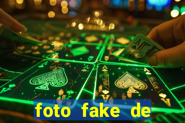 foto fake de menina cacheada