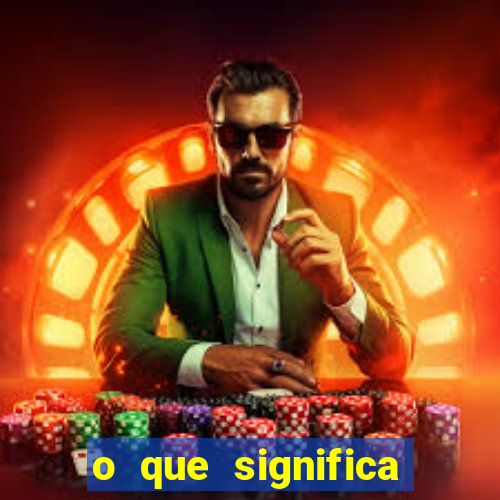 o que significa soprar no ouvido de uma pessoa
